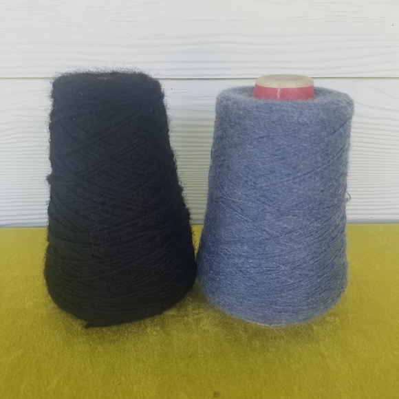 Vintage Lot Of 2 Large Thread Sewing Cones Blue/Black Vtg Craft Room Decor - Picture 7 of 7